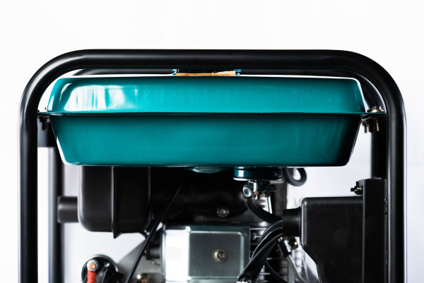 Дизельный генератор ALTECO ADG 7500 E